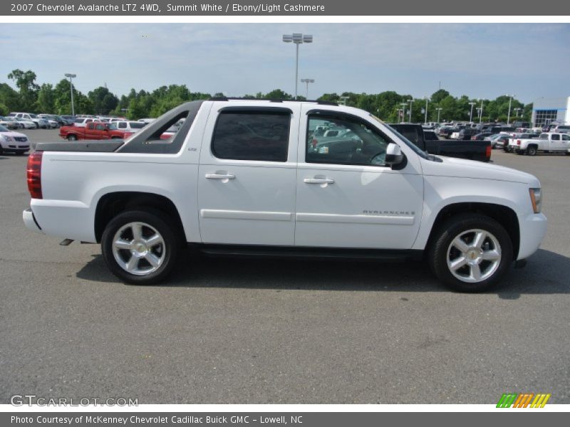 Summit White / Ebony/Light Cashmere 2007 Chevrolet Avalanche LTZ 4WD