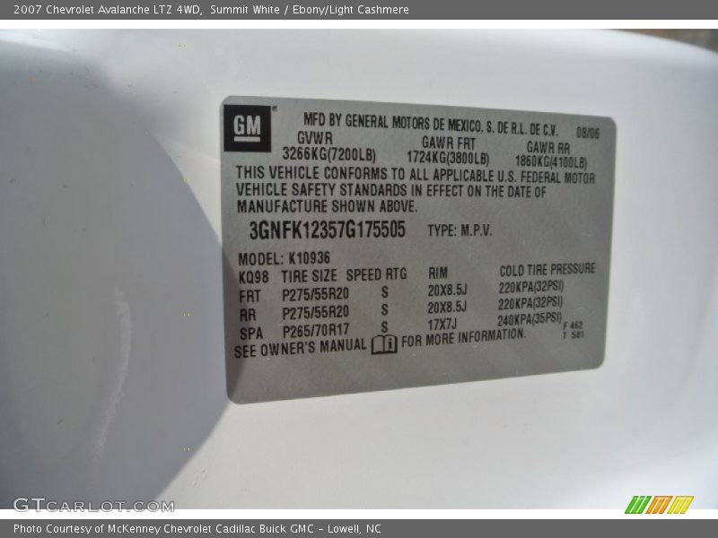 Summit White / Ebony/Light Cashmere 2007 Chevrolet Avalanche LTZ 4WD