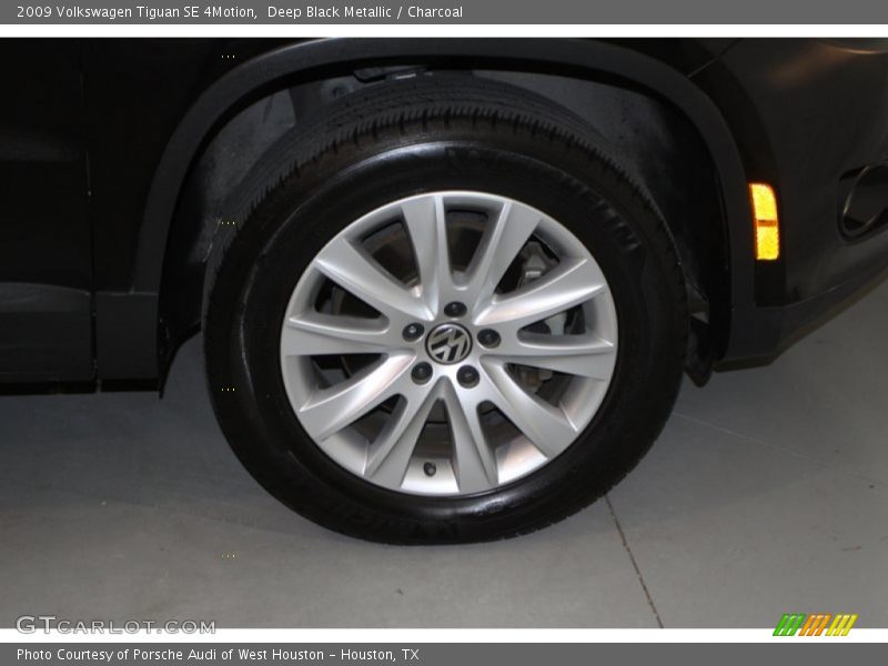 Deep Black Metallic / Charcoal 2009 Volkswagen Tiguan SE 4Motion