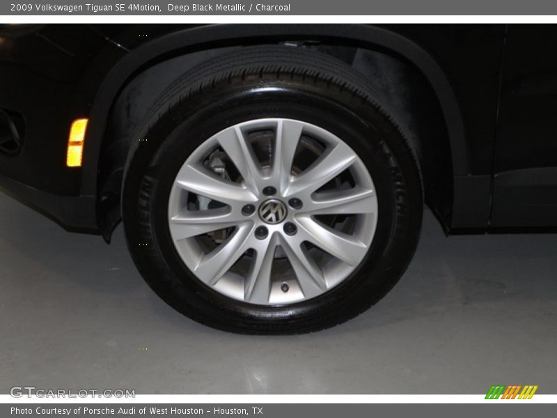 Deep Black Metallic / Charcoal 2009 Volkswagen Tiguan SE 4Motion