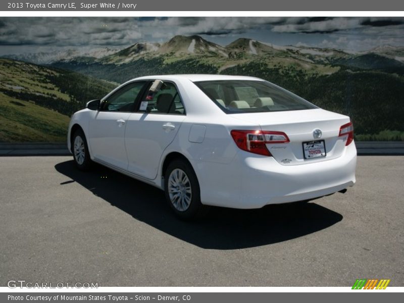Super White / Ivory 2013 Toyota Camry LE