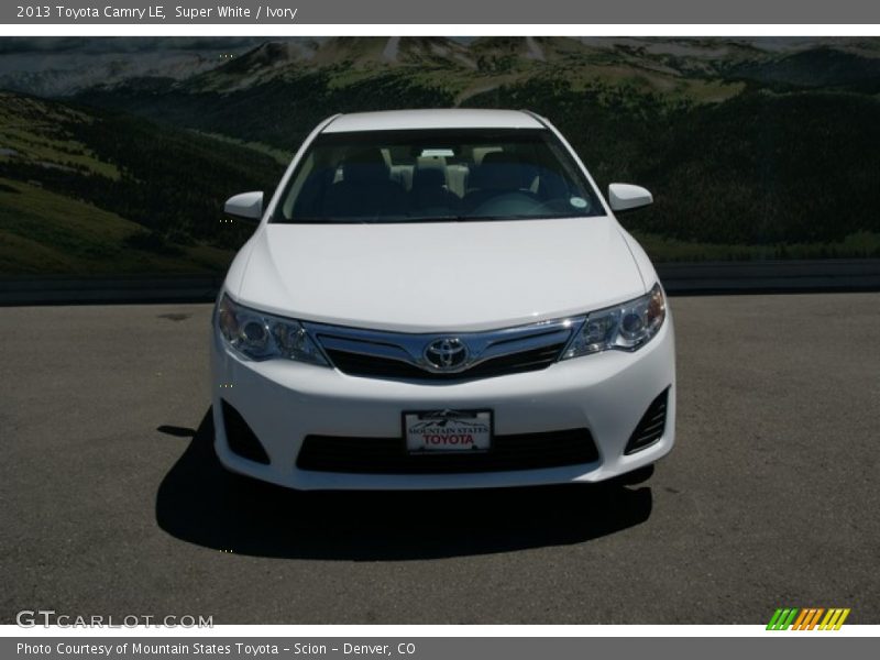 Super White / Ivory 2013 Toyota Camry LE