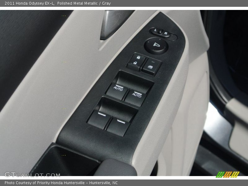 Polished Metal Metallic / Gray 2011 Honda Odyssey EX-L