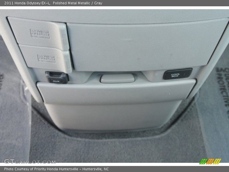 Polished Metal Metallic / Gray 2011 Honda Odyssey EX-L