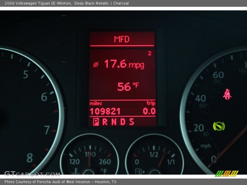 Deep Black Metallic / Charcoal 2009 Volkswagen Tiguan SE 4Motion