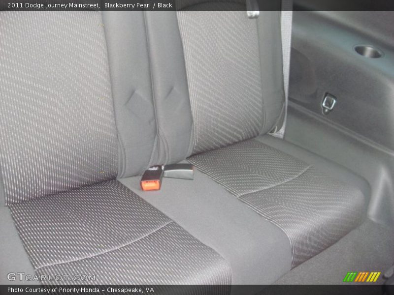 Blackberry Pearl / Black 2011 Dodge Journey Mainstreet