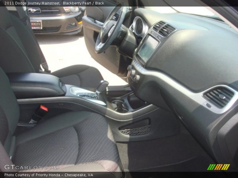 Blackberry Pearl / Black 2011 Dodge Journey Mainstreet