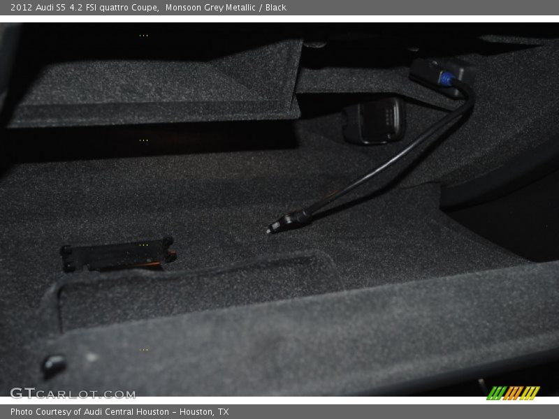 Monsoon Grey Metallic / Black 2012 Audi S5 4.2 FSI quattro Coupe