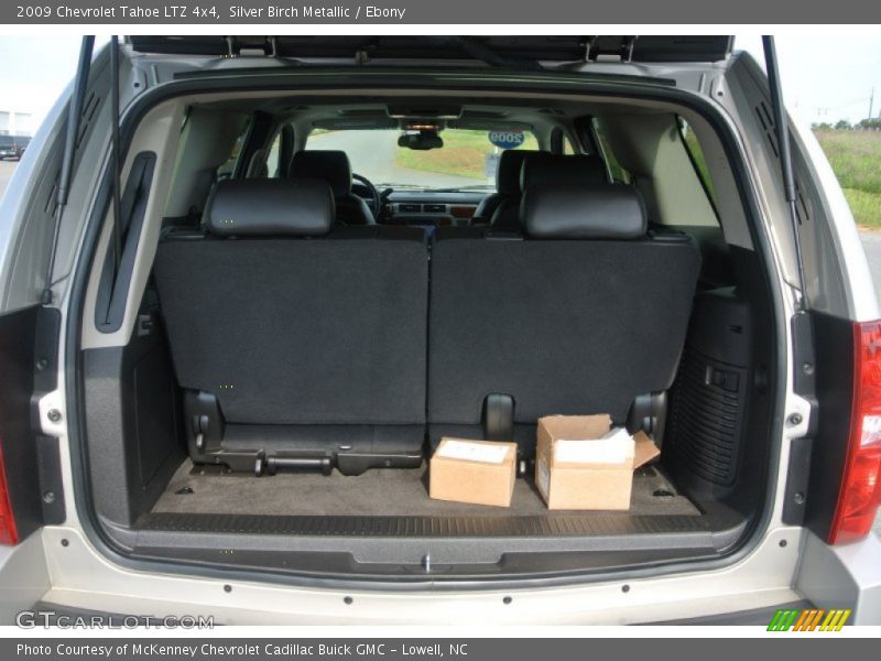 Silver Birch Metallic / Ebony 2009 Chevrolet Tahoe LTZ 4x4