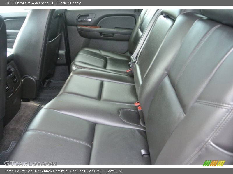 Black / Ebony 2011 Chevrolet Avalanche LT