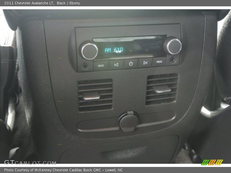 Black / Ebony 2011 Chevrolet Avalanche LT
