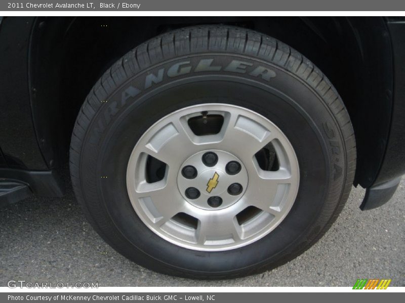 Black / Ebony 2011 Chevrolet Avalanche LT