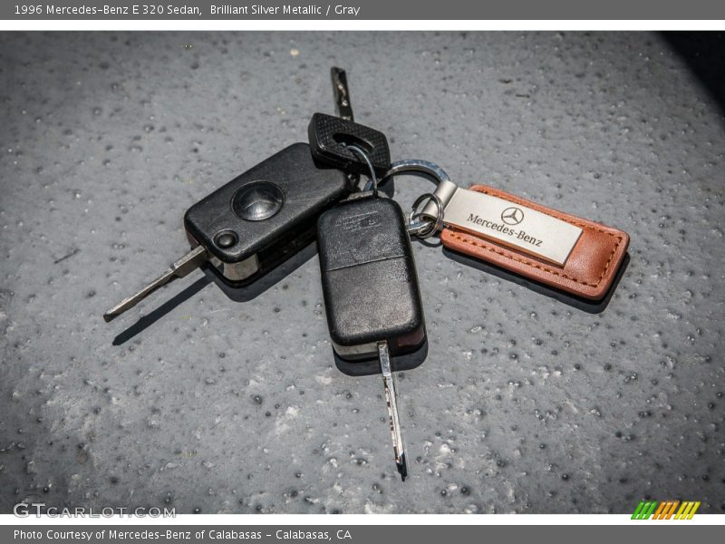 Keys of 1996 E 320 Sedan