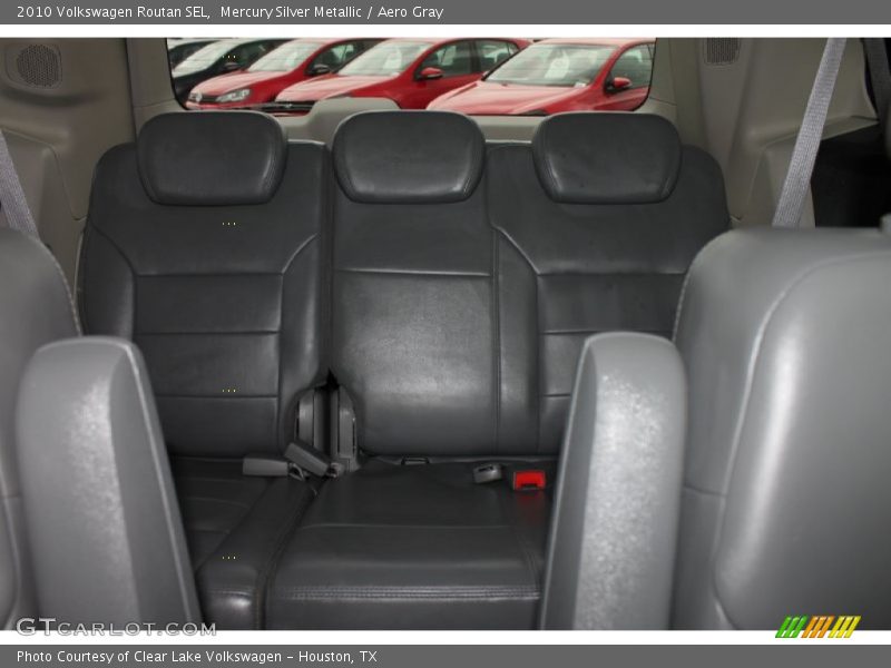 Mercury Silver Metallic / Aero Gray 2010 Volkswagen Routan SEL