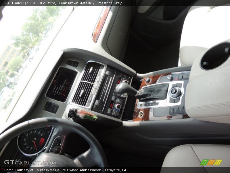 Teak Brown Metallic / Limestone Grey 2011 Audi Q7 3.0 TDI quattro