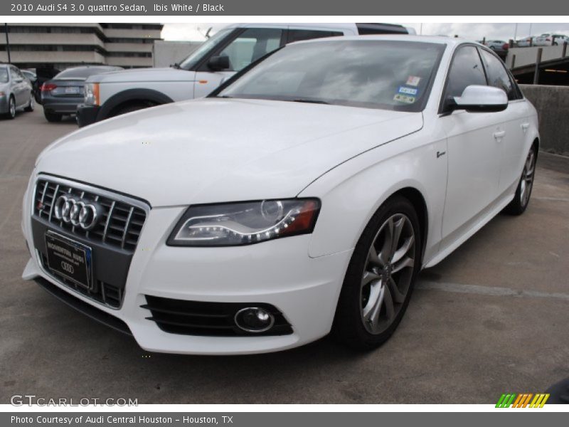 Ibis White / Black 2010 Audi S4 3.0 quattro Sedan