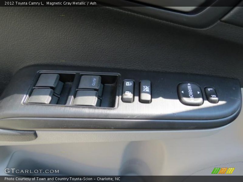 Controls of 2012 Camry L