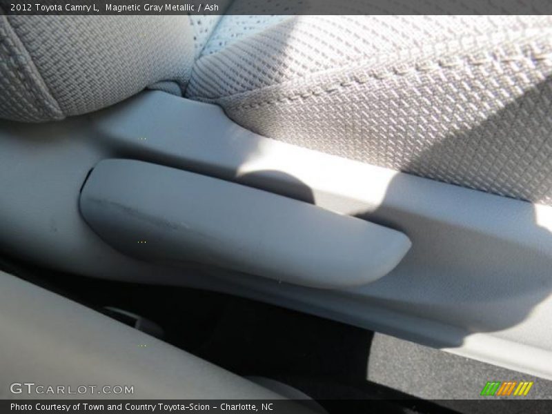Magnetic Gray Metallic / Ash 2012 Toyota Camry L