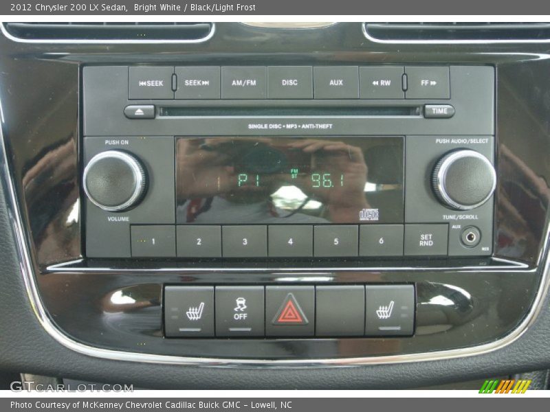 Bright White / Black/Light Frost 2012 Chrysler 200 LX Sedan