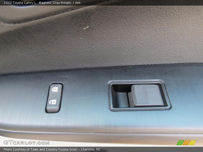 Magnetic Gray Metallic / Ash 2012 Toyota Camry L