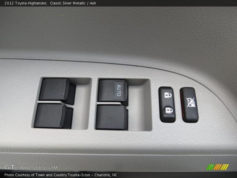 Controls of 2012 Highlander 