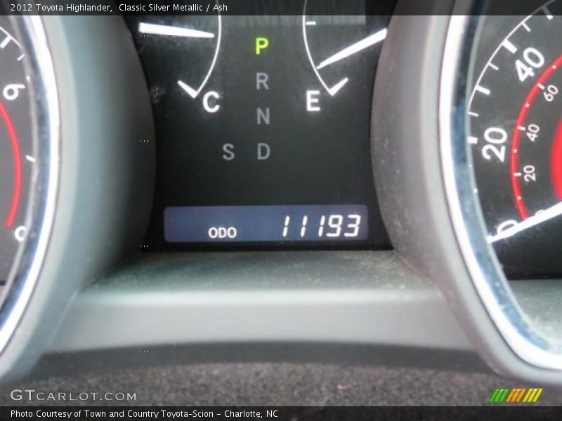 Classic Silver Metallic / Ash 2012 Toyota Highlander