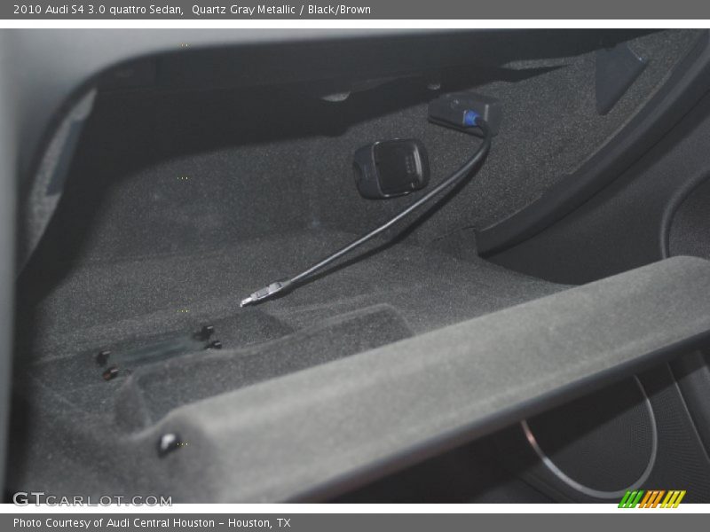 Quartz Gray Metallic / Black/Brown 2010 Audi S4 3.0 quattro Sedan