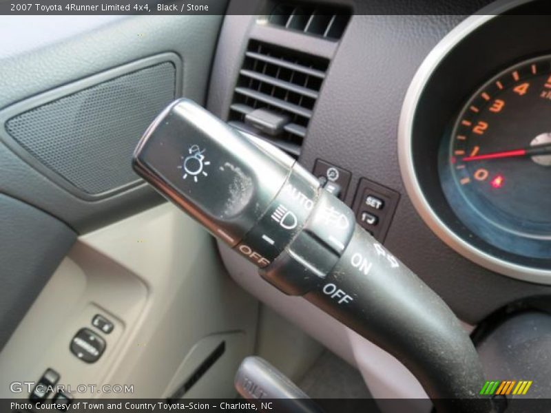 Controls of 2007 4Runner Limited 4x4