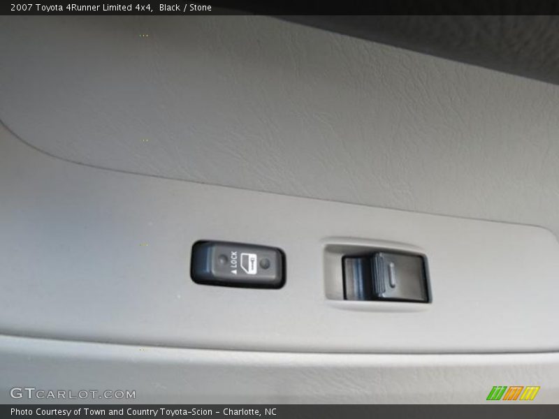 Black / Stone 2007 Toyota 4Runner Limited 4x4