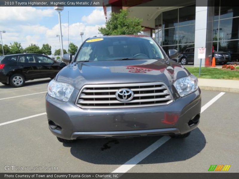 Magnetic Gray Metallic / Ash 2010 Toyota Highlander
