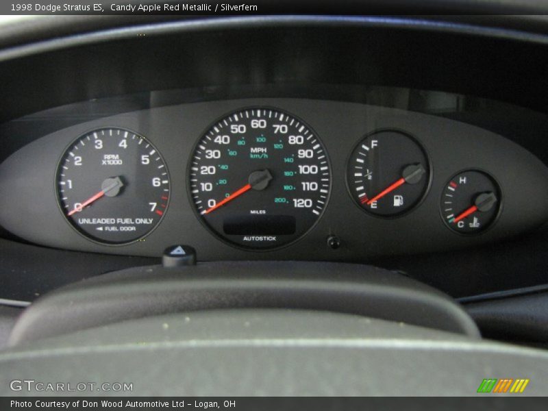 Candy Apple Red Metallic / Silverfern 1998 Dodge Stratus ES