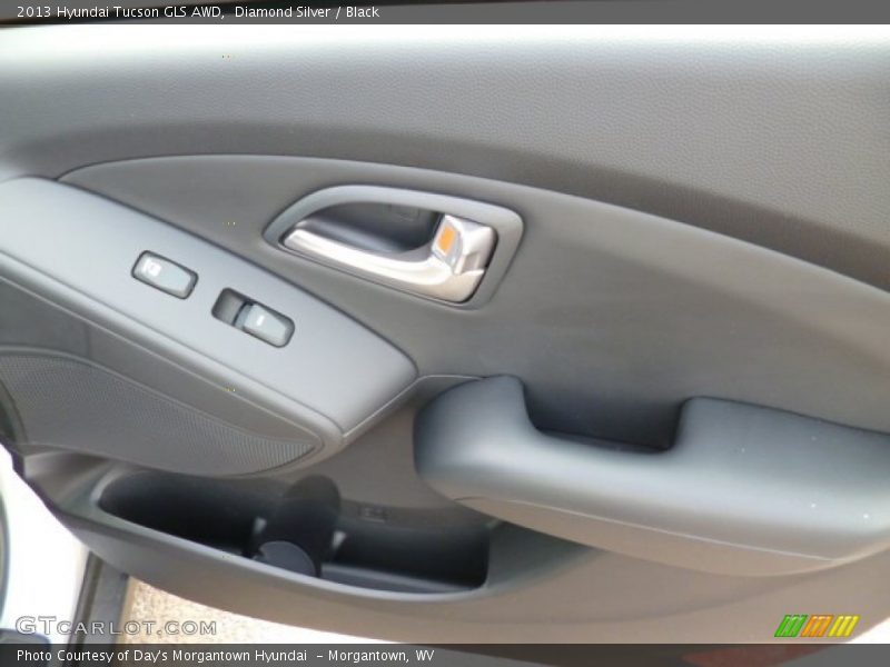 Diamond Silver / Black 2013 Hyundai Tucson GLS AWD