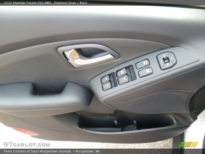 Diamond Silver / Black 2013 Hyundai Tucson GLS AWD