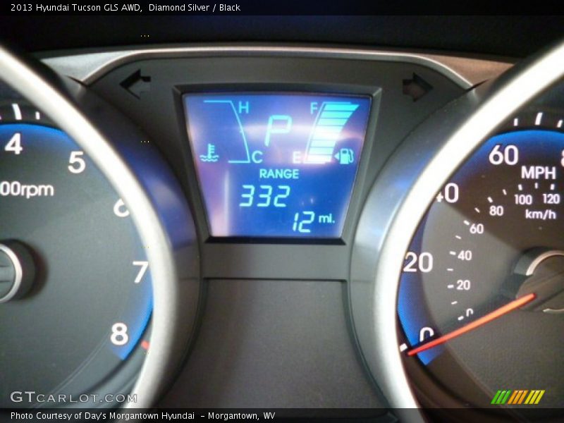 Diamond Silver / Black 2013 Hyundai Tucson GLS AWD