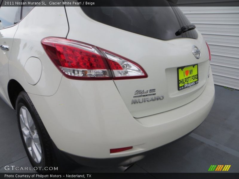 Glacier White Pearl / Beige 2011 Nissan Murano SL