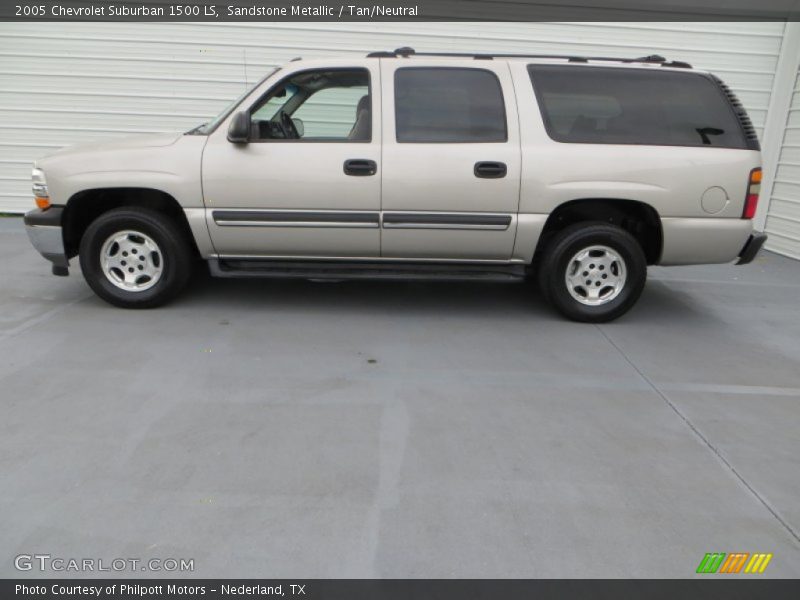  2005 Suburban 1500 LS Sandstone Metallic