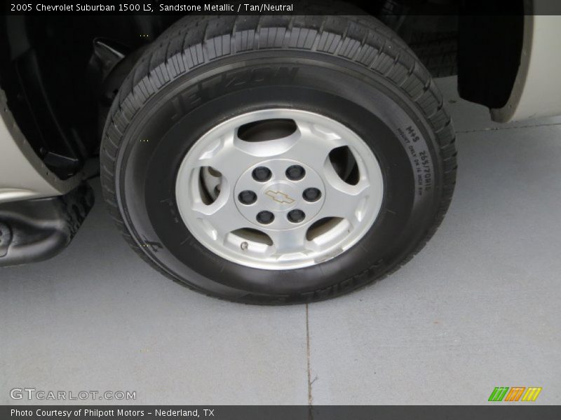 Sandstone Metallic / Tan/Neutral 2005 Chevrolet Suburban 1500 LS