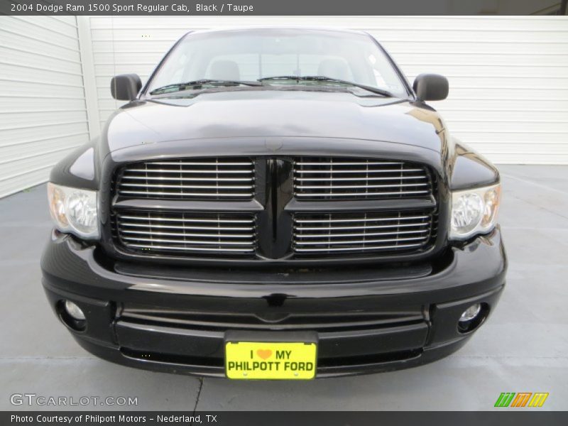Black / Taupe 2004 Dodge Ram 1500 Sport Regular Cab