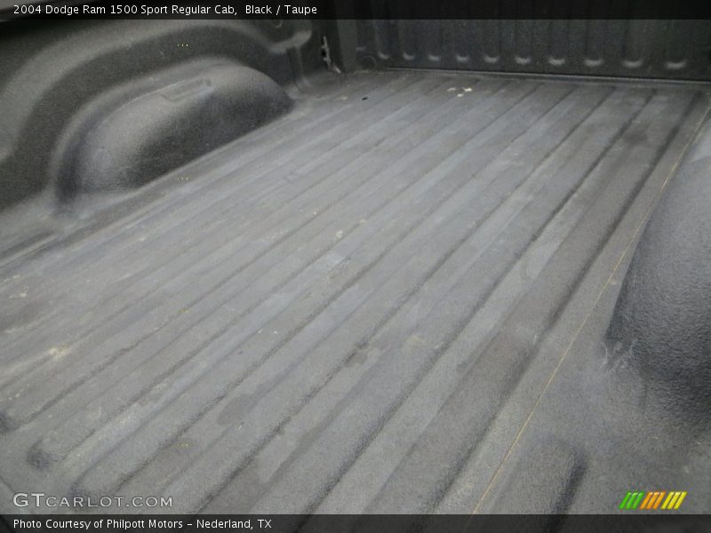 Black / Taupe 2004 Dodge Ram 1500 Sport Regular Cab