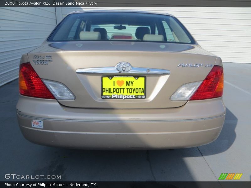 Desert Sand Mica / Ivory 2000 Toyota Avalon XLS