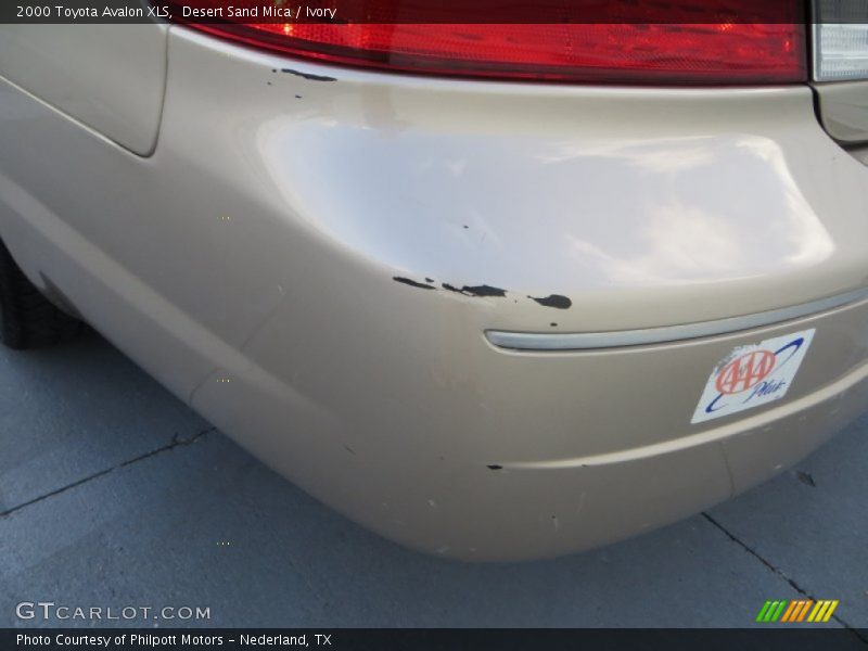 Desert Sand Mica / Ivory 2000 Toyota Avalon XLS