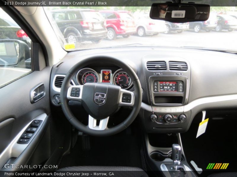 Brilliant Black Crystal Pearl / Black 2013 Dodge Journey SE