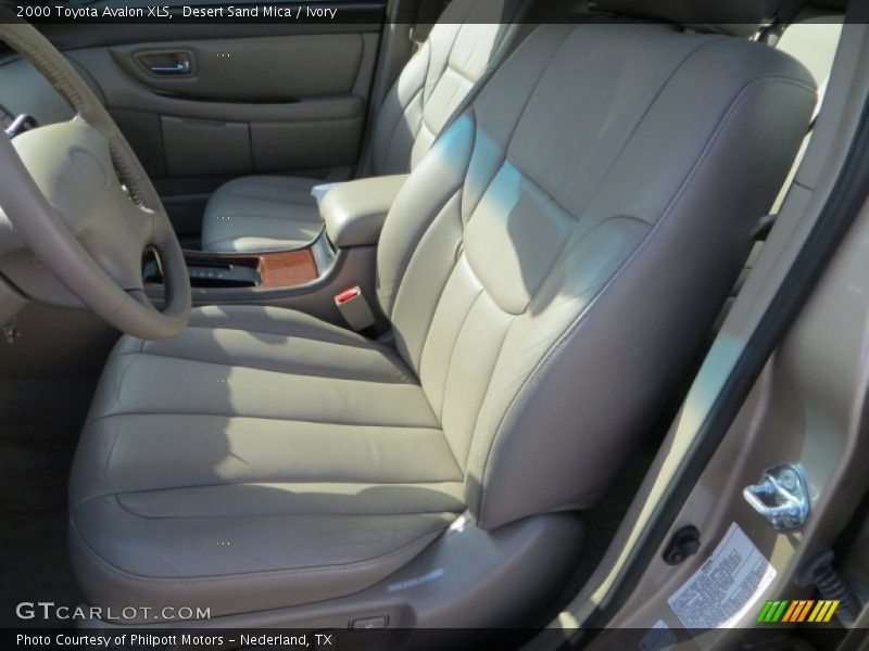 Desert Sand Mica / Ivory 2000 Toyota Avalon XLS