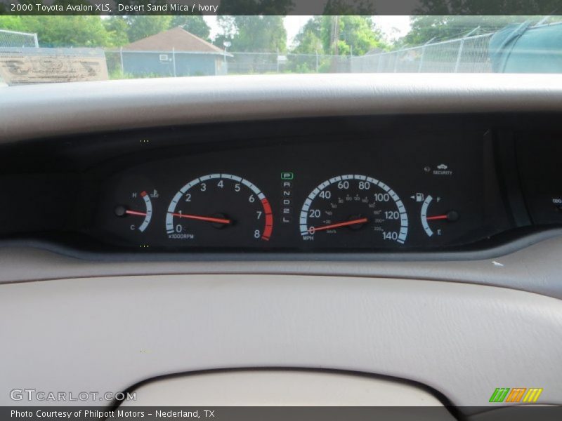 Desert Sand Mica / Ivory 2000 Toyota Avalon XLS
