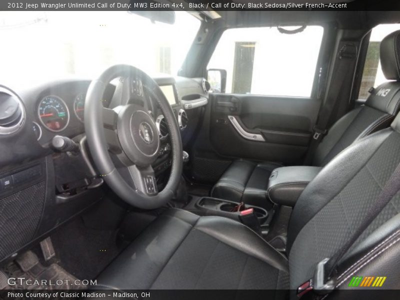 Black / Call of Duty: Black Sedosa/Silver French-Accent 2012 Jeep Wrangler Unlimited Call of Duty: MW3 Edition 4x4