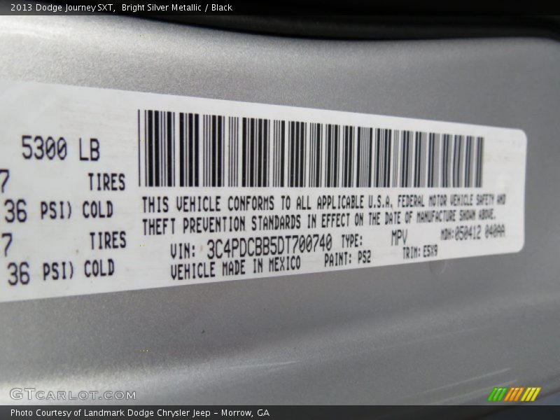 Bright Silver Metallic / Black 2013 Dodge Journey SXT