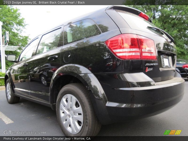 Brilliant Black Crystal Pearl / Black 2013 Dodge Journey SE