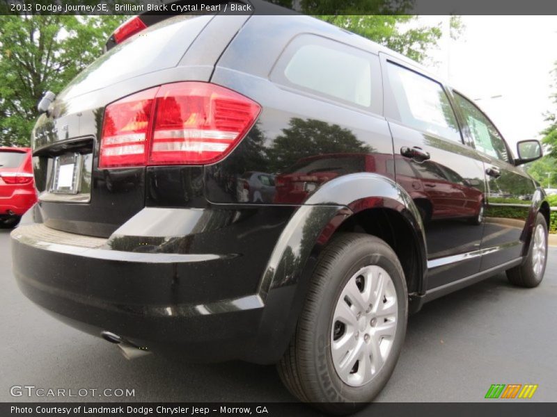 Brilliant Black Crystal Pearl / Black 2013 Dodge Journey SE