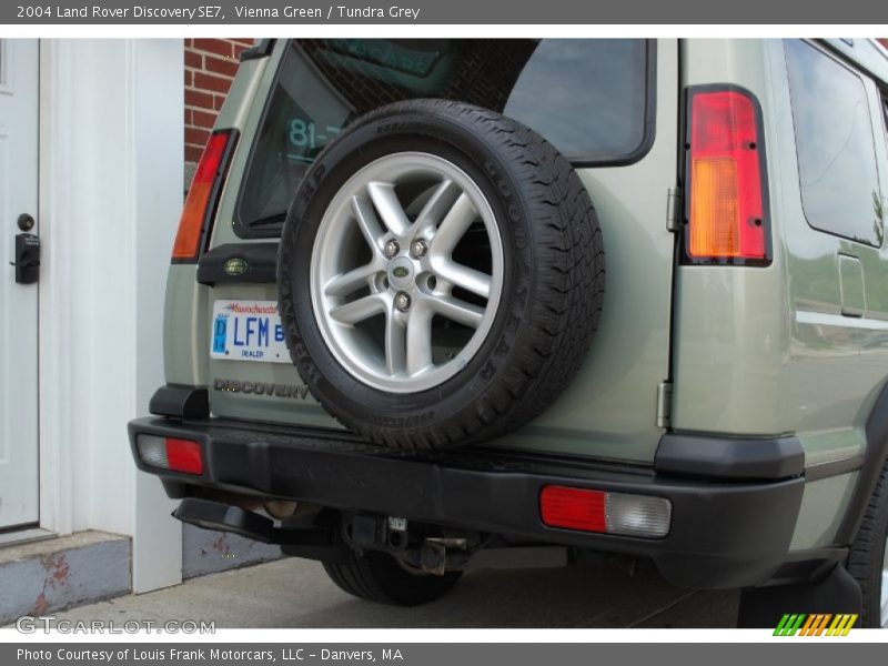 Vienna Green / Tundra Grey 2004 Land Rover Discovery SE7