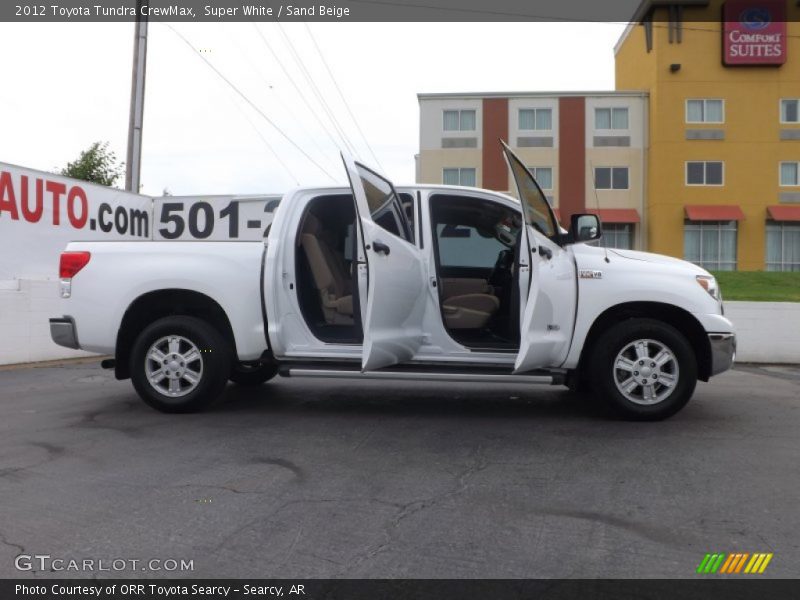 Super White / Sand Beige 2012 Toyota Tundra CrewMax